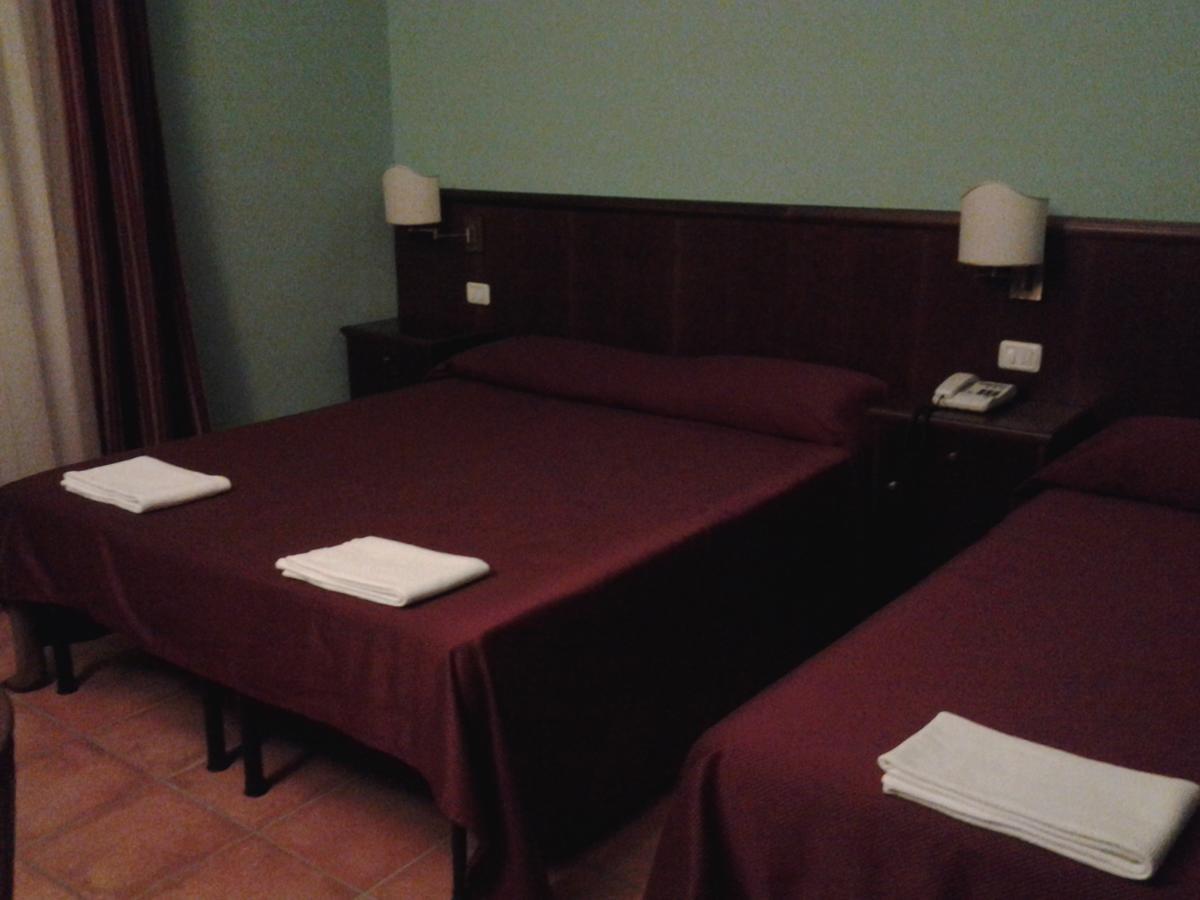 Отель Casale Maginulfo Roccamandolfi Номер фото